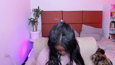 Snapshot of dolly_paige chatting on 01/19/25, 11:21 emily -- online show from 01/19/25, 11:21