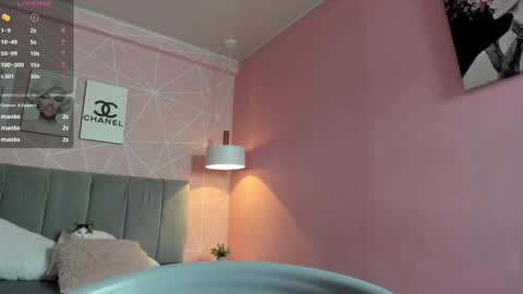 Snapshot of dolly_zoe chatting on 01/30/25, 11:24 Call me Zoe online show from 01/30/25, 11:24