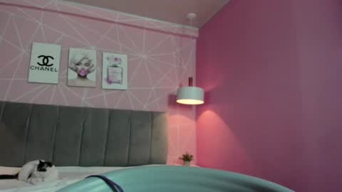 Snapshot of dolly_zoe chatting on 03/07/25, 05:18 Call me Zoe online show from 03/07/25, 05:18