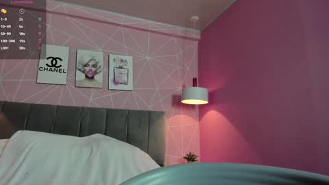 Snapshot of dolly_zoe chatting on 03/12/25, 05:57 Call me Zoe online show from 03/12/25, 05:57