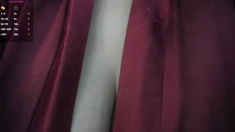 Snapshot of dolly_zoe chatting on 10/13/25, 10:54 Call me Zoe online show from 10/13/25, 10:54