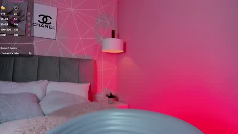 Snapshot of dolly_zoe chatting on 12/05/25, 06:11 Call me Zoe online show from 12/05/25, 06:11