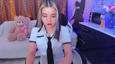 Dollya online show from 01/19/25, 09:33