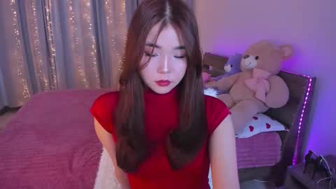 Snapshot of dollyiaa chatting on 03/05/26, 01:40 Dollya online show from 03/05/26, 01:40