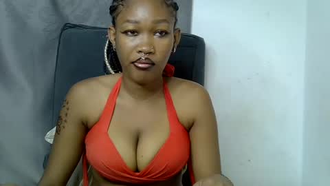 Snapshot of dollyplum chatting on 07/16/26, 08:09 Cushey online show from 07/16/26, 08:09