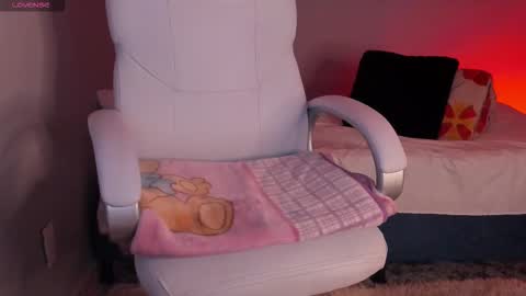 Dolly online show from 02/06/26, 06:11