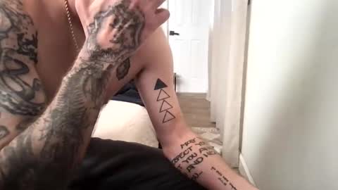 Snapshot of dolo919191 chatting on 03/30/26, 09:27 dolo919191 online show from 03/30/26, 09:27