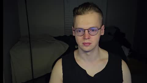 Snapshot of doloresman chatting on 03/08/26, 01:58 doloresman online show from 03/08/26, 01:58