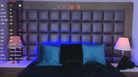 Dolly online show from 10/30/25, 08:31