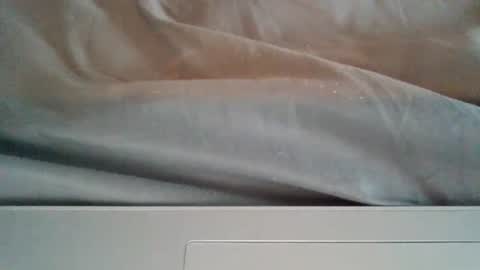 dom91070 online show from 10/23/25, 09:19