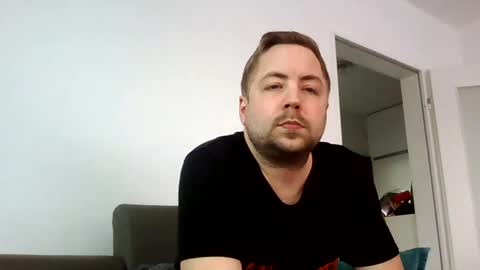 Snapshot of dombio_12 chatting on 02/16/25, 03:48 dombio_12 online show from 02/16/25, 03:48