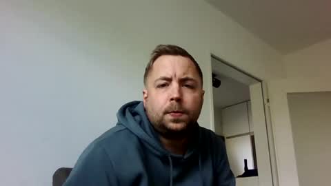 dombio_12 online show from 04/05/26, 01:30