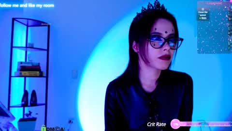 Snapshot of domgiirl chatting on 03/10/25, 04:14 Mistress online show from 03/10/25, 04:14