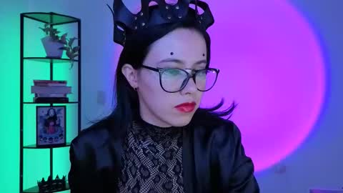 Snapshot of domgiirl chatting on 03/12/26, 03:29 Mistress online show from 03/12/26, 03:29