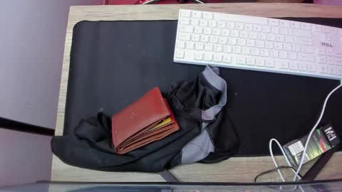 Snapshot of domi_master chatting on 12/06/24, 11:57 MASTER online show from 12/06/24, 11:57