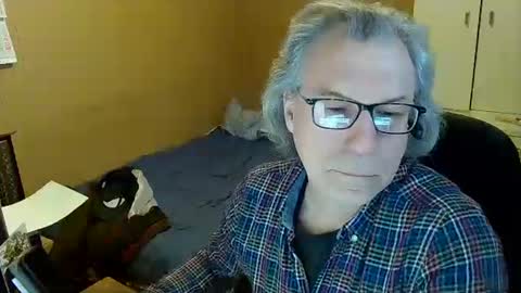 Snapshot of domiande chatting on 01/27/25, 08:51 domiande online show from 01/27/25, 08:51