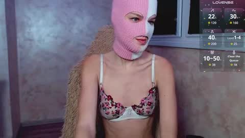 domiiniicana online show from 09/29/25, 06:57