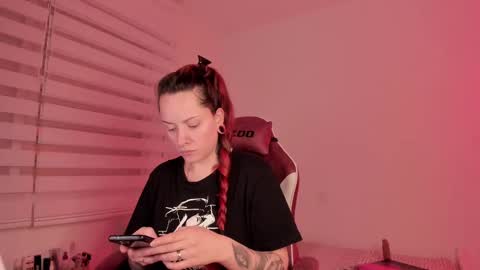 I WILL BE BACK ON WEDNESDAY DECEMBER 4 0100AM COLOMBIA TIME    online show from 02/22/25, 05:12