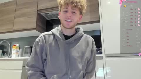 Alex...  online show from 11/27/25, 06:48