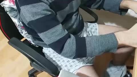 Snapshot of dominantboy77 chatting on 02/01/25, 10:34 dominantboy77 online show from 02/01/25, 10:34