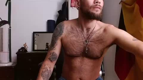 Logan - INDEPENDET MODEL online show from 07/15/26, 03:34