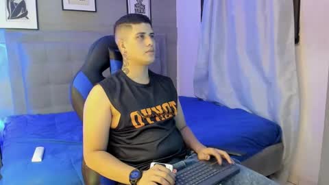 DOMI online show from 02/06/26, 03:33