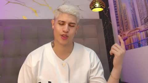 DOMI online show from 05/07/26, 03:45
