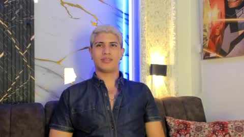 DOMI online show from 05/15/26, 02:07