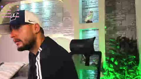 dominic de luca online show from 11/04/25, 04:00