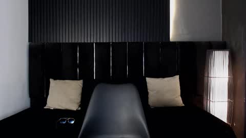 Dominic online show from 09/10/25, 12:43