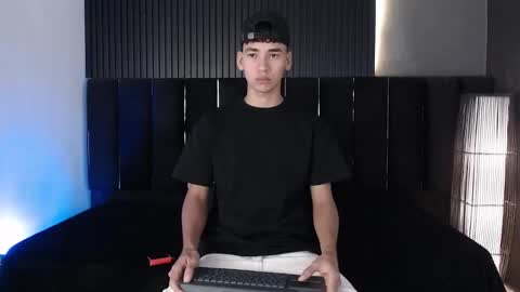 Snapshot of dominic_ghost chatting on 03/04/26, 12:16 Dominic online show from 03/04/26, 12:16