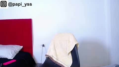 Snapshot of dominic_smith_ chatting on 09/09/25, 06:40 dominic_smith_ online show from 09/09/25, 06:40