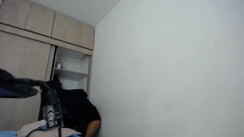 dominic_sofia online show from 06/05/26, 12:22
