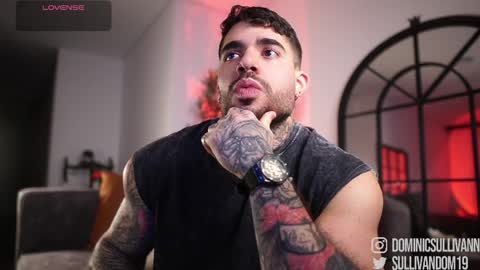 Snapshot of dominic_sullivan1 chatting on 04/03/26, 02:20 Dominic Sullivan online show from 04/03/26, 02:20