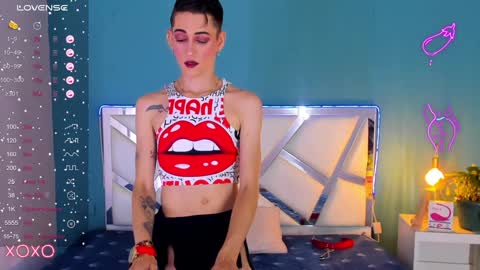 Dominic online show from 01/19/25, 02:38