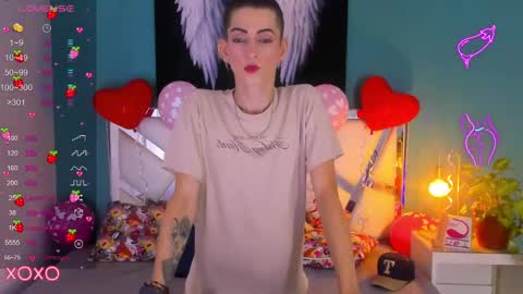 Dominic online show from 02/20/25, 06:13