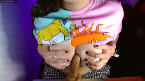   online show from 09/21/25, 05:42