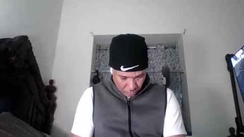 Snapshot of dominicanorico chatting on 03/29/26, 08:09 luis online show from 03/29/26, 08:09