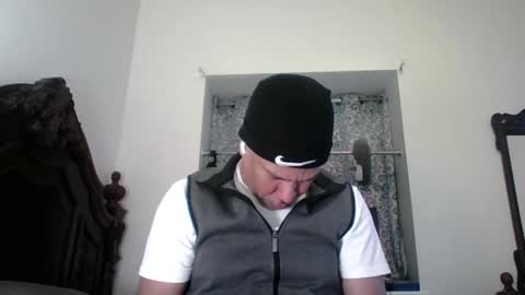 Snapshot of dominicanorico chatting on 04/01/26, 07:11 luis online show from 04/01/26, 07:11