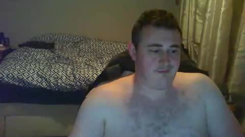 Snapshot of dominicb03 chatting on 10/15/25, 07:36 dominicb03 online show from 10/15/25, 07:36