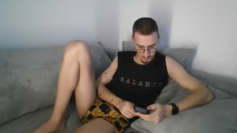 Dominic online show from 02/11/26, 07:35