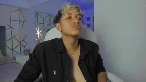 Dominick  online show from 01/10/25, 09:10