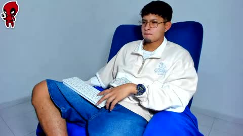 Snapshot of dominick_king chatting on 05/06/26, 01:57 Dominic online show from 05/06/26, 01:57