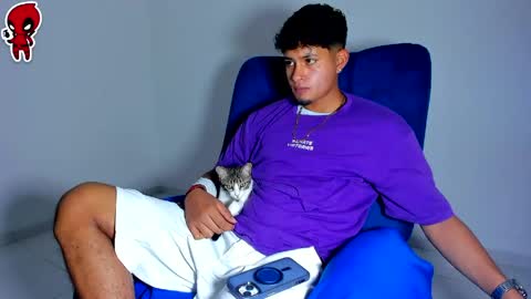 Snapshot of dominick_king chatting on 05/27/26, 01:46 Dominic online show from 05/27/26, 01:46
