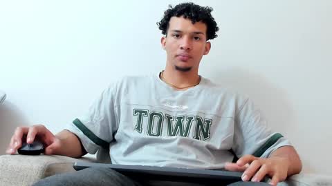 Dominick Star online show from 01/16/25, 03:23