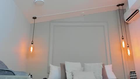 Snapshot of dominick_star chatting on 02/11/25, 07:33 Dominick Star online show from 02/11/25, 07:33