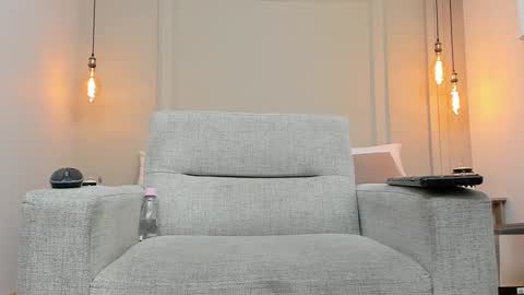 Snapshot of dominick_star chatting on 02/14/25, 08:10 Dominick Star online show from 02/14/25, 08:10