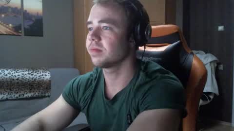 dominickcute online show from 02/12/25, 11:30