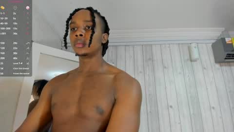Snapshot of dominicsccott chatting on 06/14/26, 01:13 Dominicscott online show from 06/14/26, 01:13