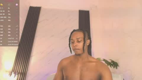 Snapshot of dominicsccott chatting on 07/14/26, 01:06 Dominicscott online show from 07/14/26, 01:06